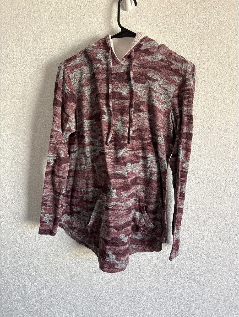 Ultra Flirt Plus Size 1X Maroon and Gray Camouflage Sherpa Lined Hoodie